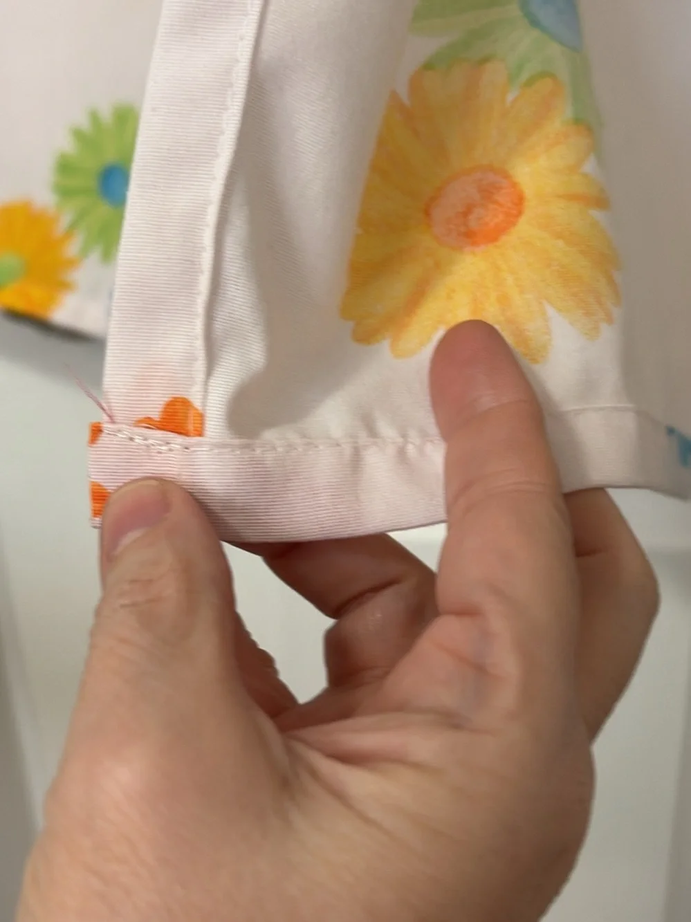 White Floral Daisy Print Curtains- with bonus pillow and tie backs handmade